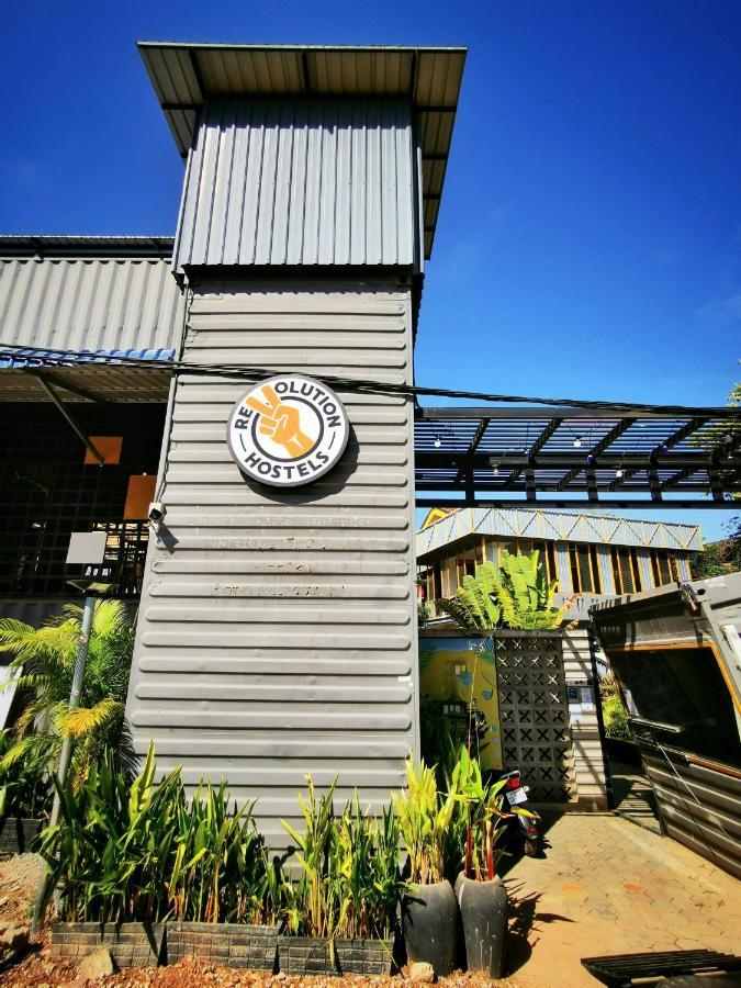 Revolution Siem Reap Exterior photo