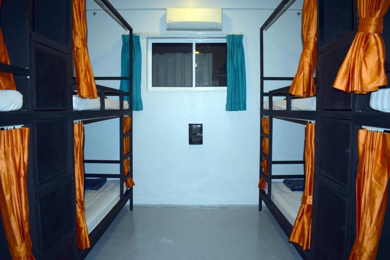 Revolution Siem Reap Exterior photo